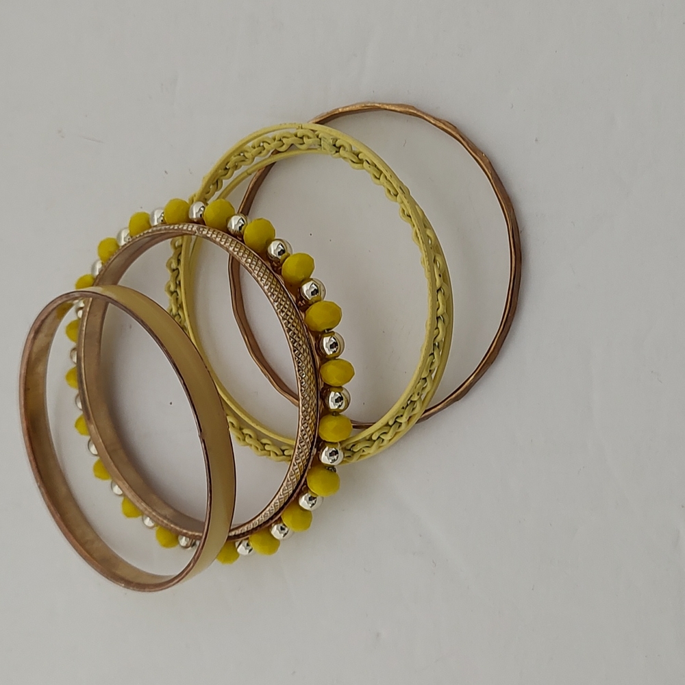 New 7 Yellow and Gold Bangle Bracelets - Picture 1 of 2